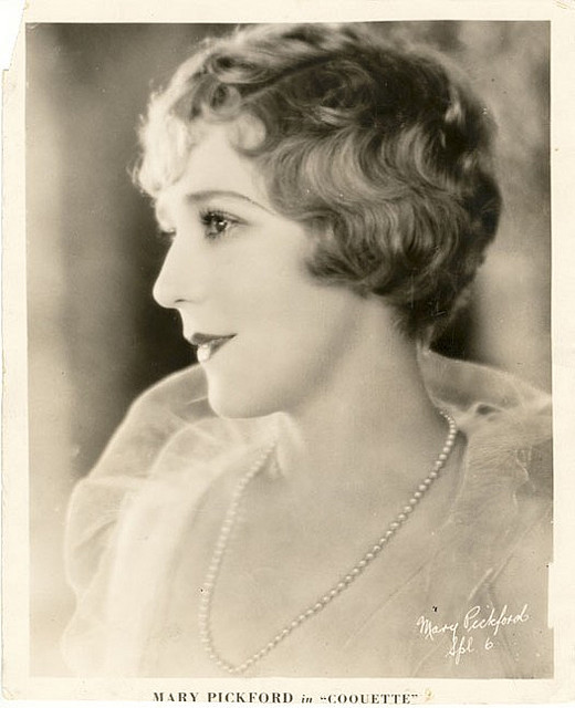 Mary Pickford with finger waves Mary Pickford