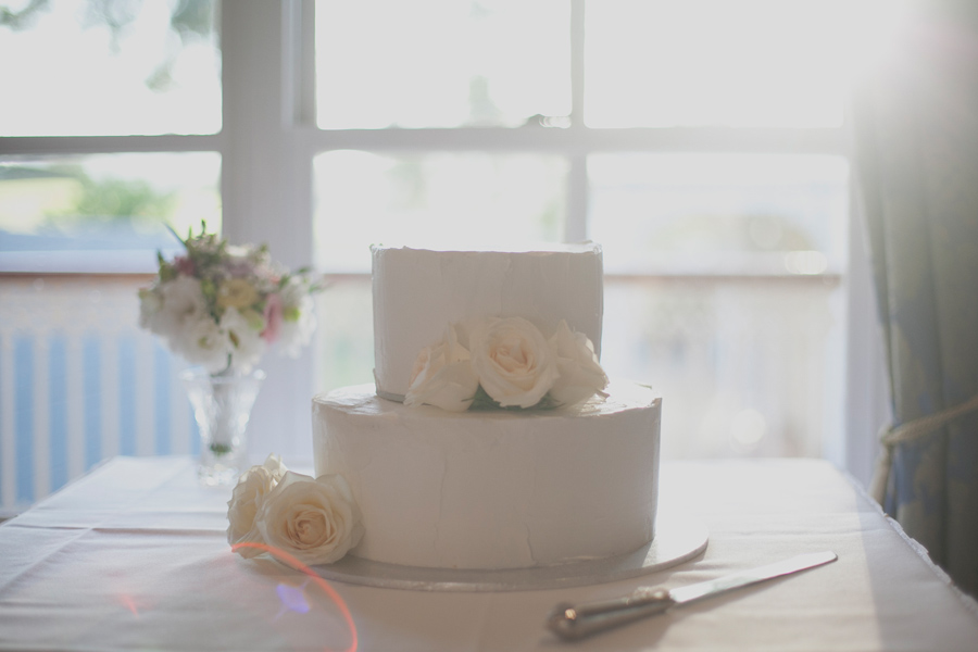 Chic Hunter Valley Wedding - Flower decorated Wedding Cake