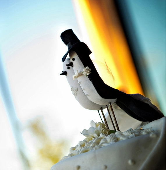 Le Petit Oiseau Bird Cake Toppers