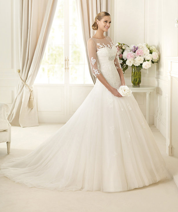 The Most Beautiful Long Sleeved Wedding Dresses from 2013 : Chic ...