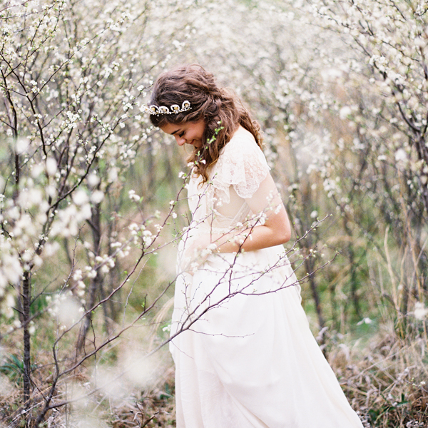 A Delicate Tuscan Inspired Wedding 