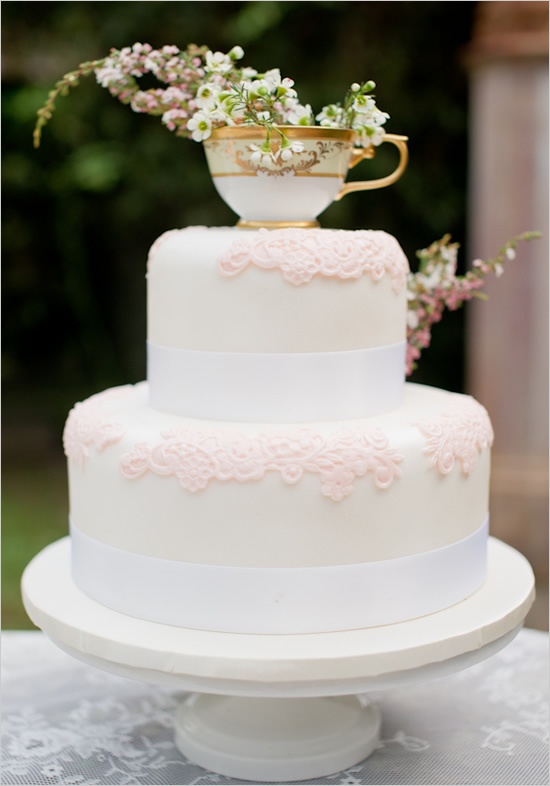 DIY China Cup Wedding Cake Topper