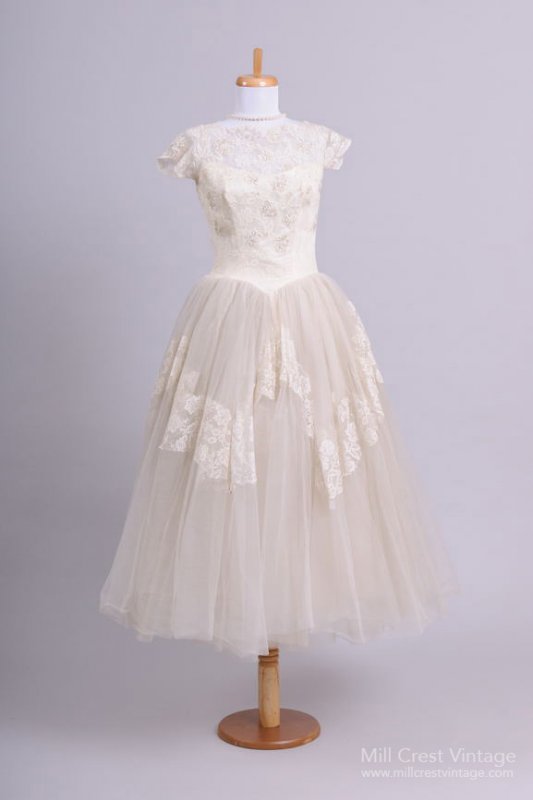 1950s Vintage Wedding Dress from Mill Crest Vintage