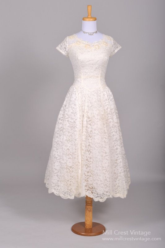 Lace Capped Sleeves 1950s Vintage Wedding Dress from Mill Crest Vintage