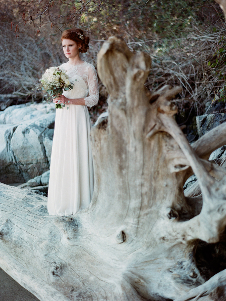 Beautiful Beach Bridal Inspiration Shoot from Kirill Bordon Photography