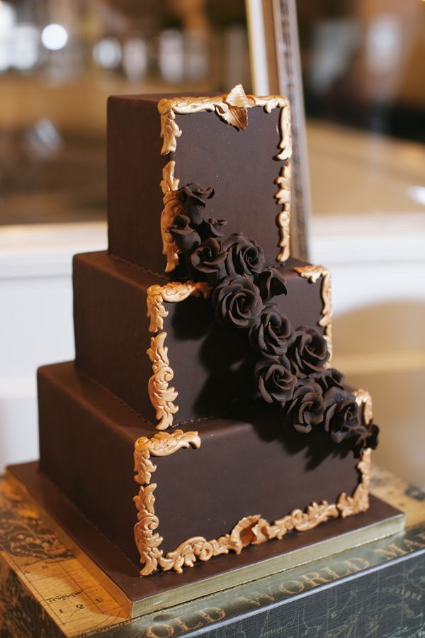 20 Delicious Chocolate Wedding Cakes