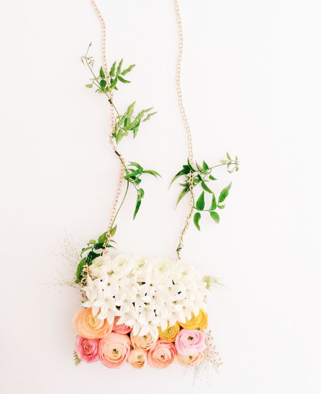 0 Unique & Creative Bridesmaid Bouquet Alternatives - Flower Purse