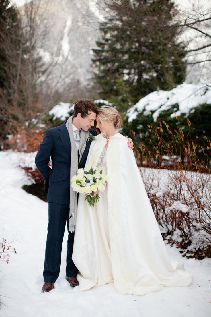 5 Dashing Winter Grooms Looks - Cosy Scarf