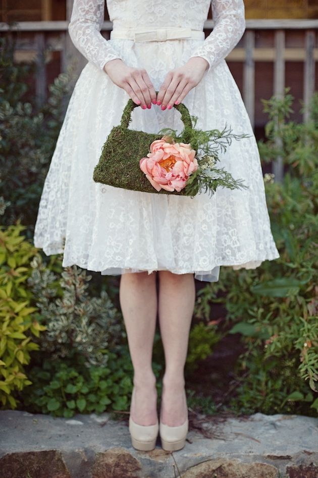10 Unique & Creative Bridesmaid Bouquet Alternatives - Bag Bouquet