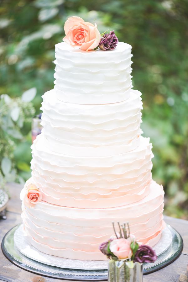 5 Beautiful Spring Wedding Cake Ideas - Ruffled
