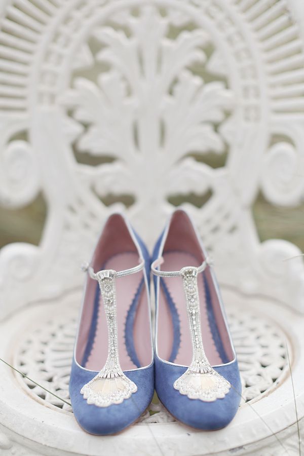 The Most Perfect Bridal Shoes for a Vintage Bride from Emmy
