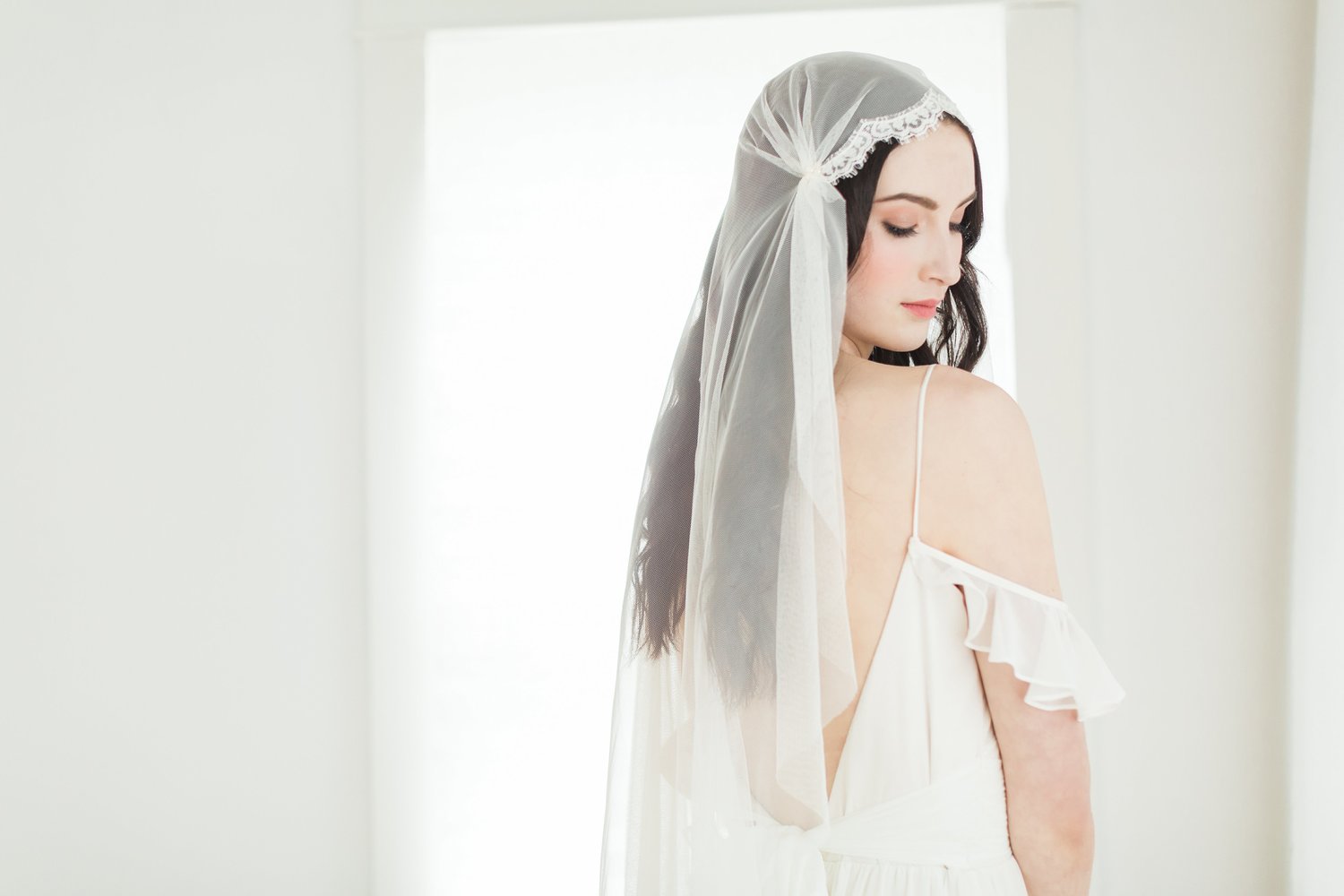 Art Deco Juliet Cap Bridal Veil from Mignonne Handmade