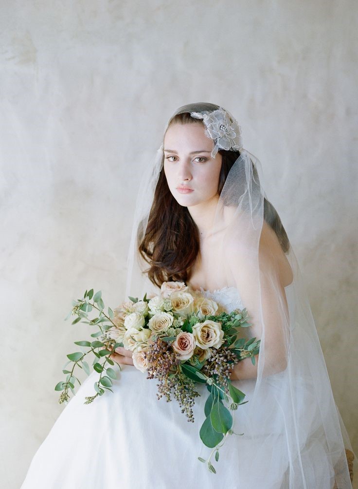 The Perfect Juliet Cap Veil from Twigs & Honey