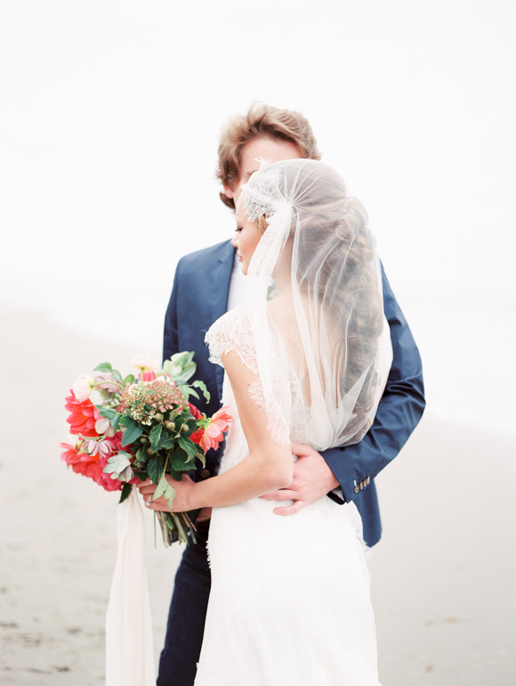 A Modern-Vintage Beach Wedding Inspiration Shoot Brimming with Romance