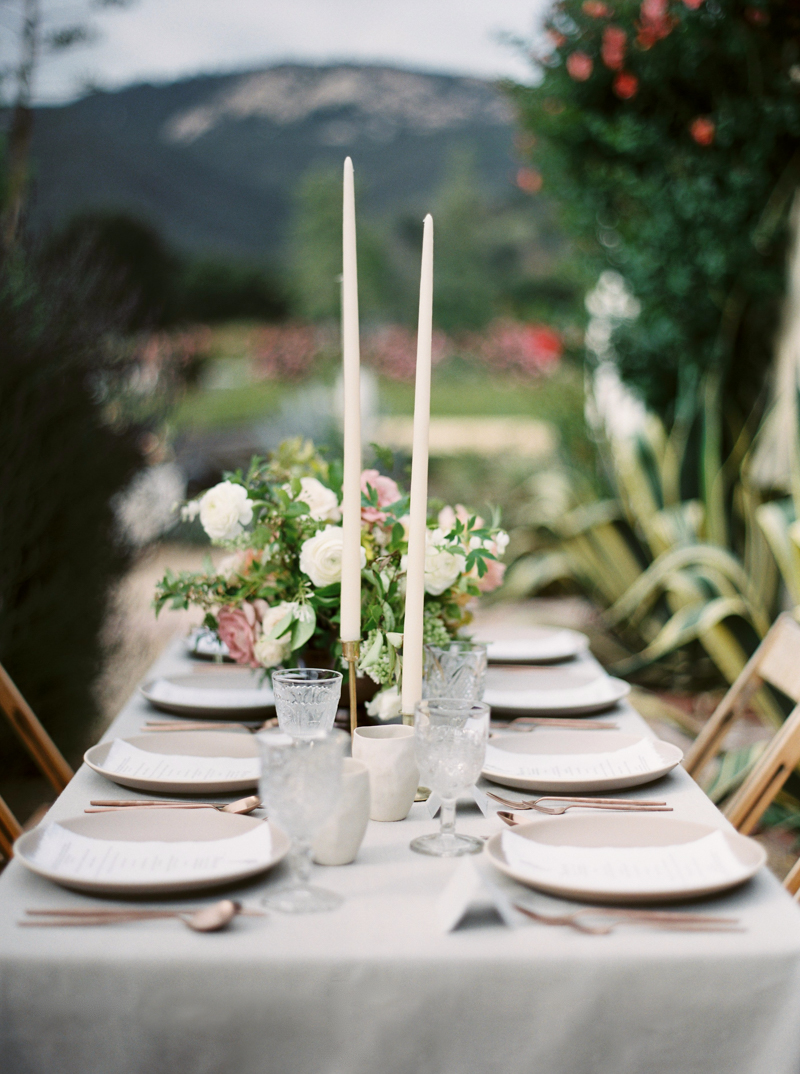 Romantic Wedding Tablescape - Dreamy Garden Wedding Inspiration with a Hint of Provence
