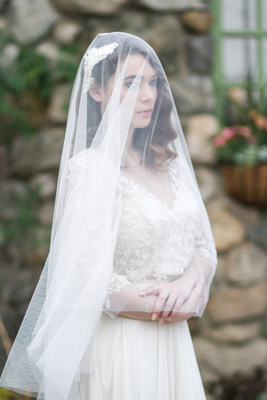 Bridal Veil - Romantic Al Fresco Wedding Ideas Inspired by Tuscany