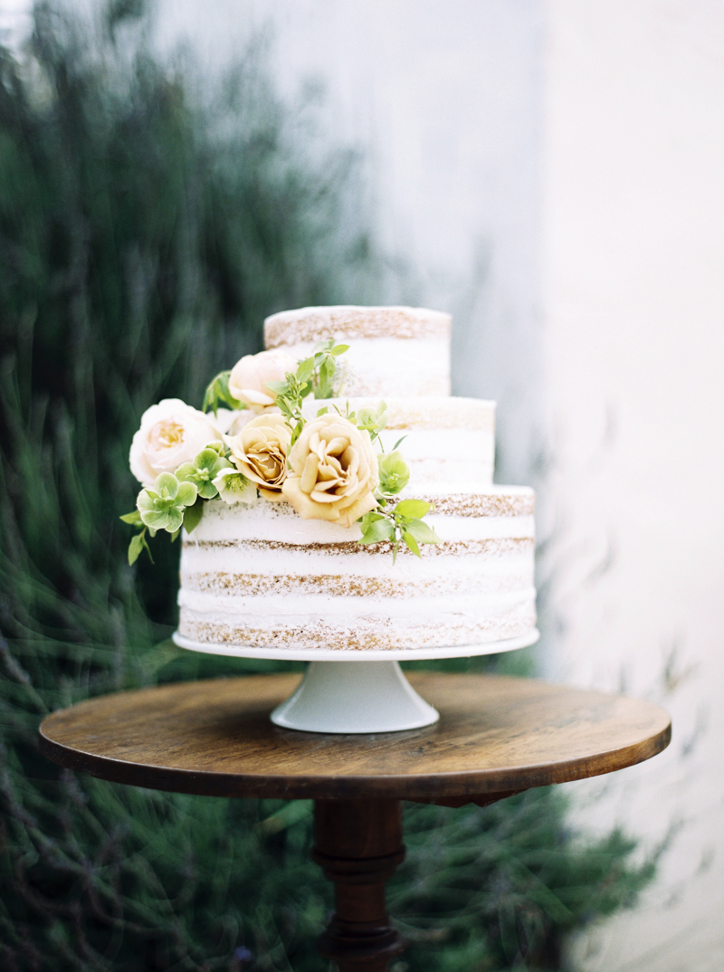 Naked Wedding Cake - Dreamy Garden Wedding Inspiration with a Hint of Provence