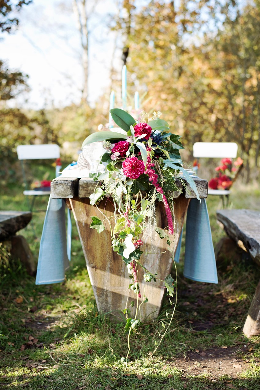 Picnic Table - Picnic in the Woods - Cozy and Romantic Autumn Wedding Inspiration