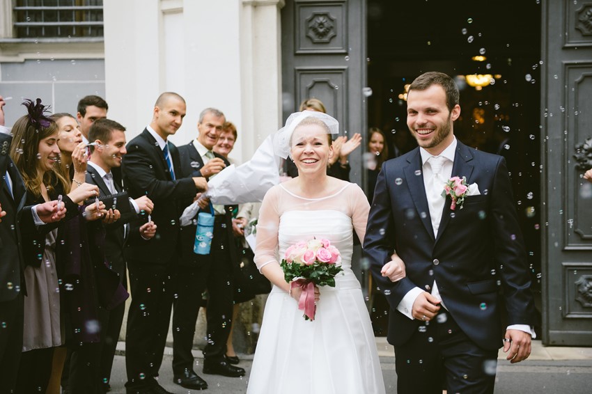 Bubble Confetti - A Sweet 1950s Infused Wedding with a Jackie Kennedy Inspired Wedding Dress