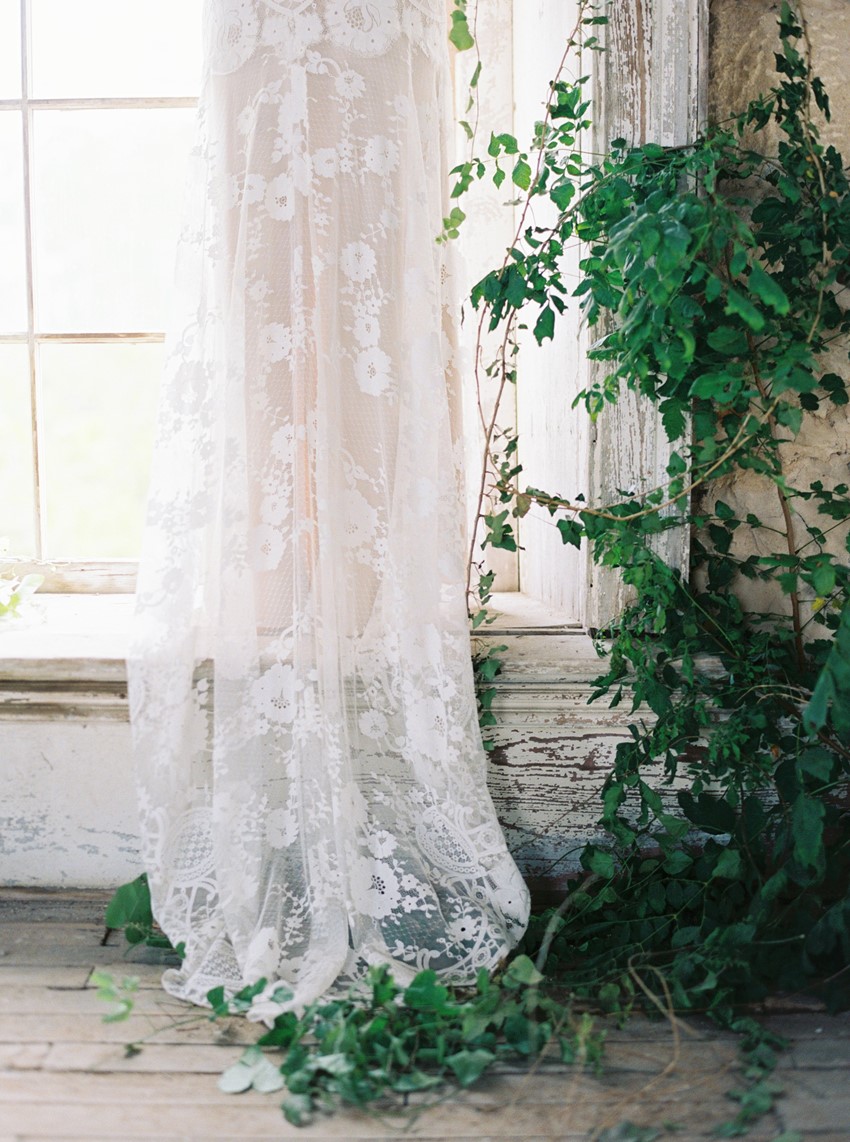 2016 Lace Wedding Dress from Claire Pettibone