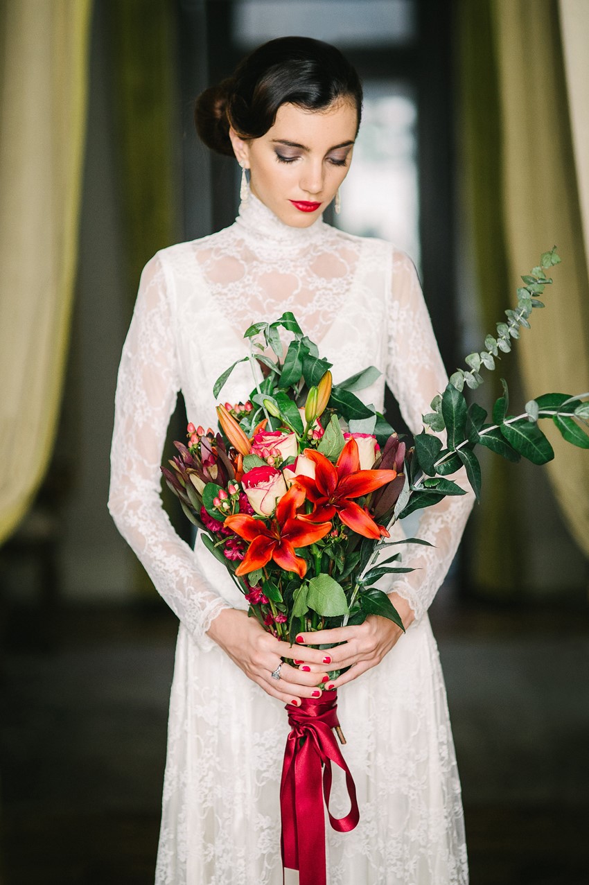 Romantic Red Bridal Bouquet - Wedding Inspiration with Latin American Elegance