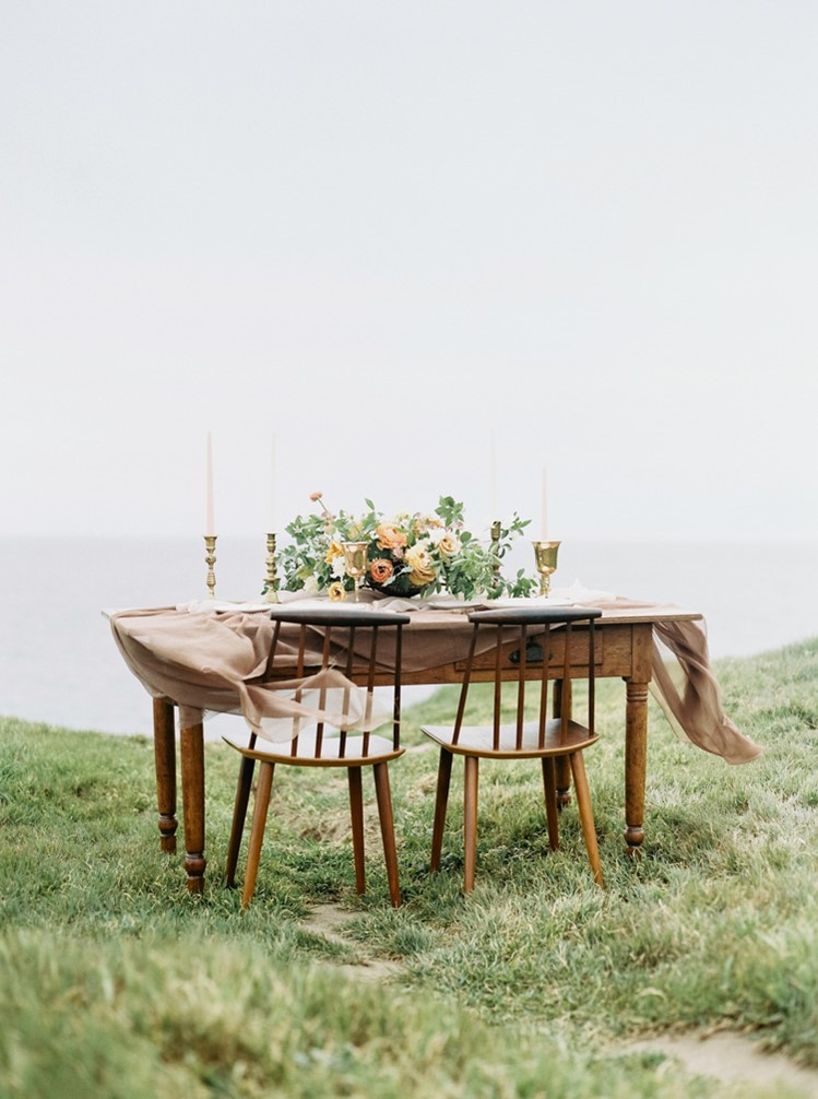 Romantic Modern Vintage Sweetheart Table