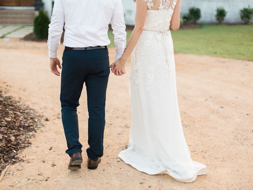 Romantic French Country Elopement Ideas // Photography by Live View Studios http://www.liveviewstudios.com