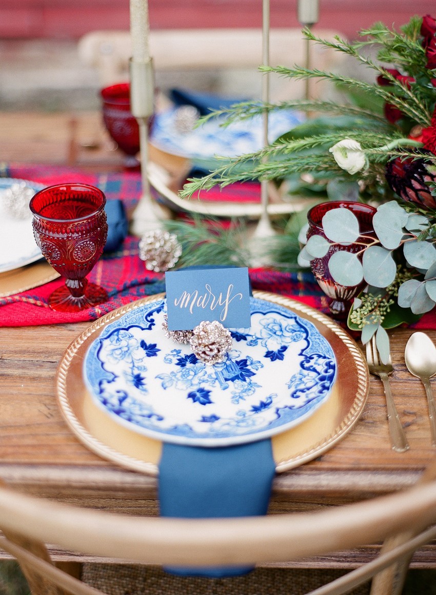 Beautiful Winter Wedding Place Setting Photography by Shannon Duggan Photography