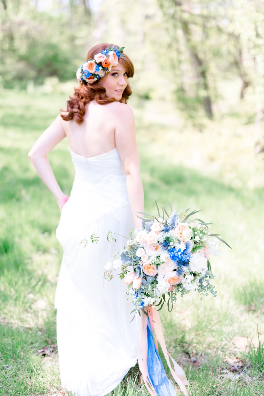 Pretty Spring Wedding Inspiration in Peach & Powder Blue Photography by Anna Kardos