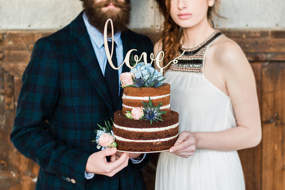 Vintage Boho Wedding Cake // Photography ~ Lisa Digliglio