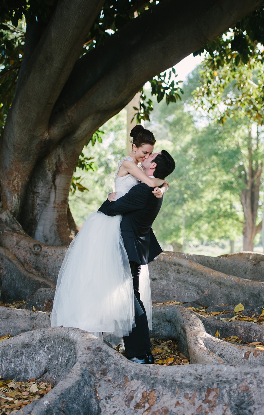 Romantic Wedding Portraits Photography by Claire Morgan
