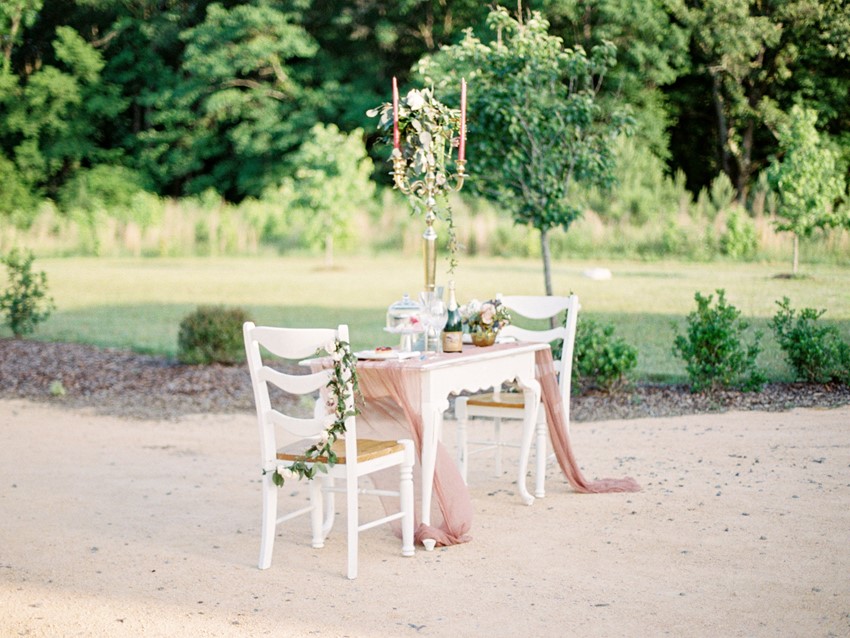 French Inspired Elopement Tablescape // Photography by Live View Studios http://www.liveviewstudios.com