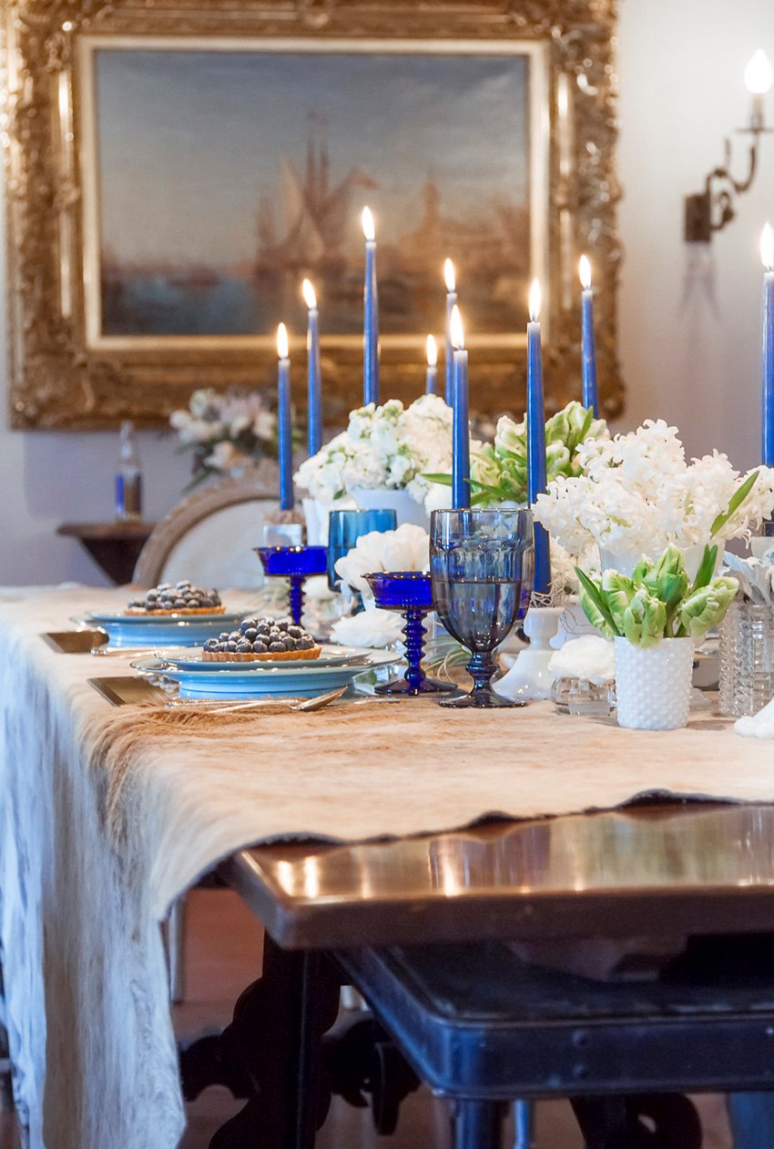 Blue Winter Wedding Tablescape // Photography ~ Twin Lens Weddings