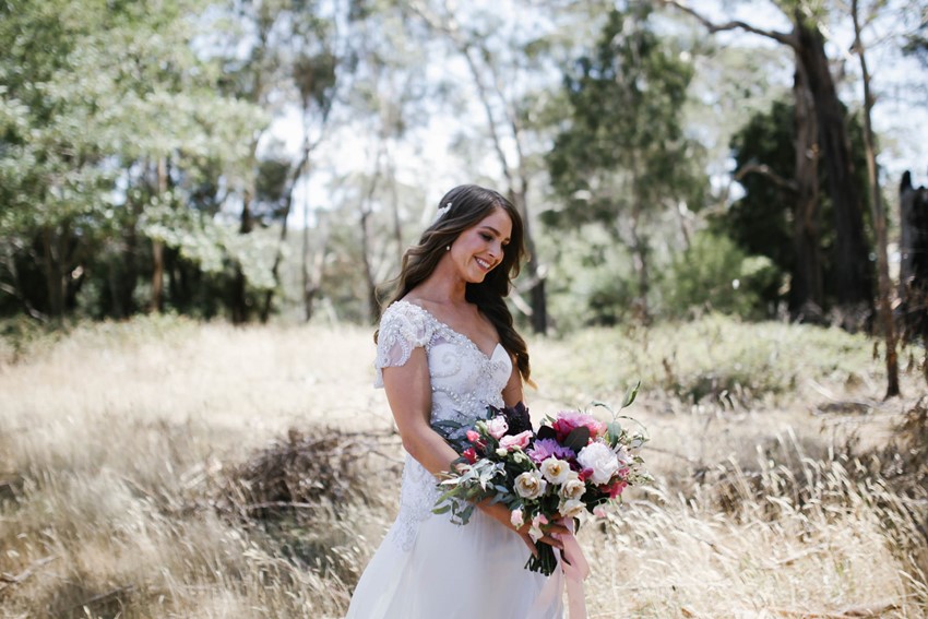 Romantic first look // Photography by Brown Paper Parcel