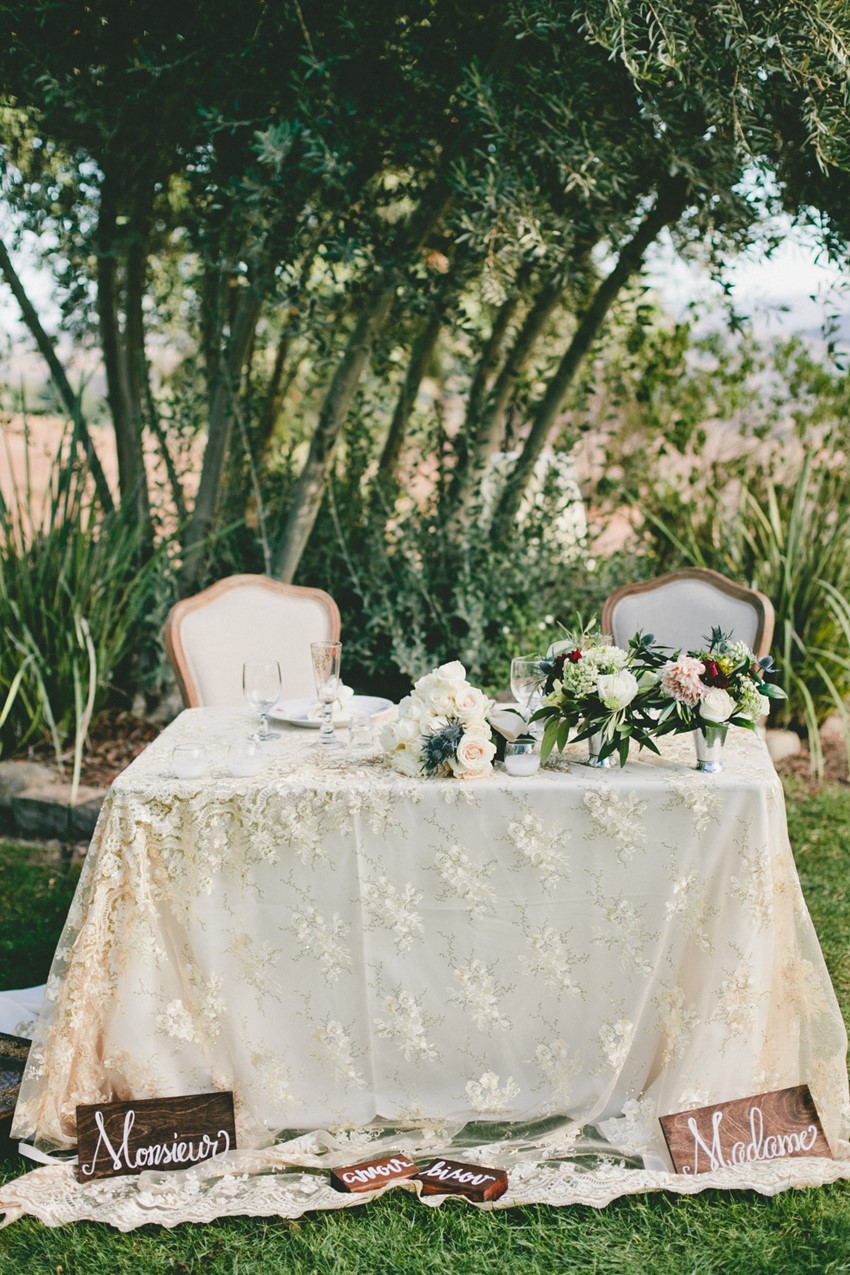 Romantic Wedding Sweetheart Table // Photography Onelove Photography