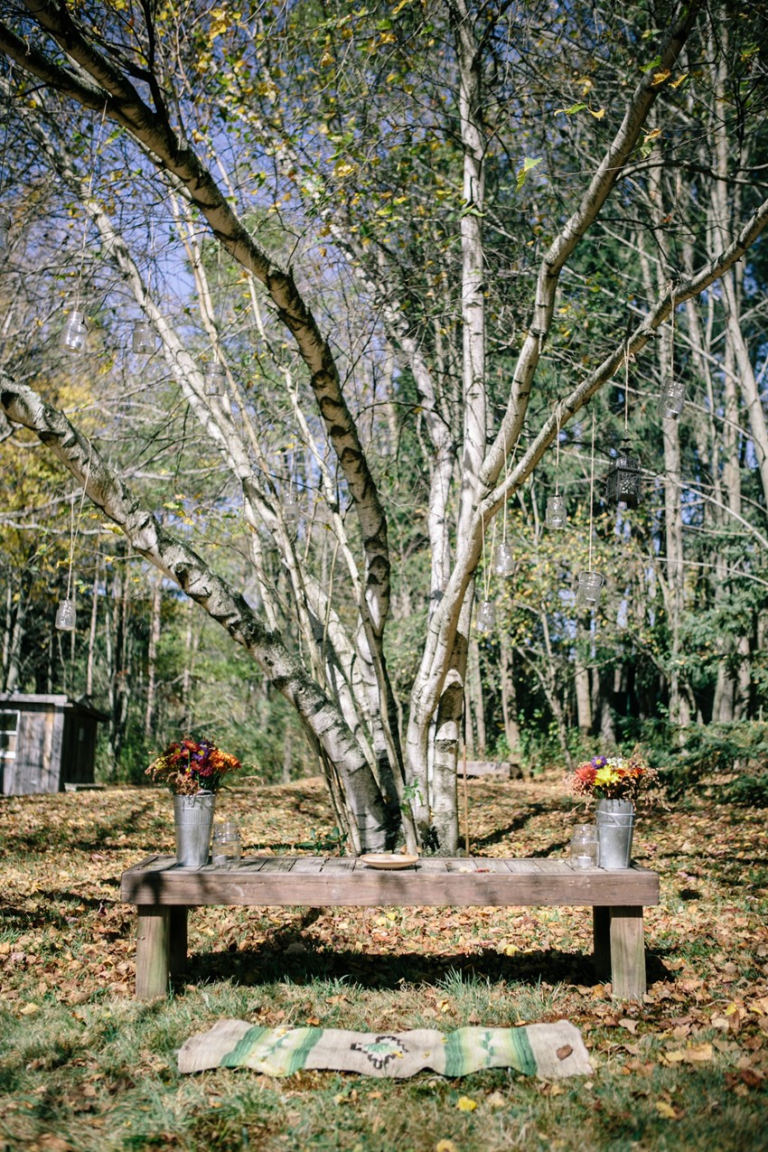 Outdoor Autumn Wedding Ceremony // Photography ~ Emily Wren Photography