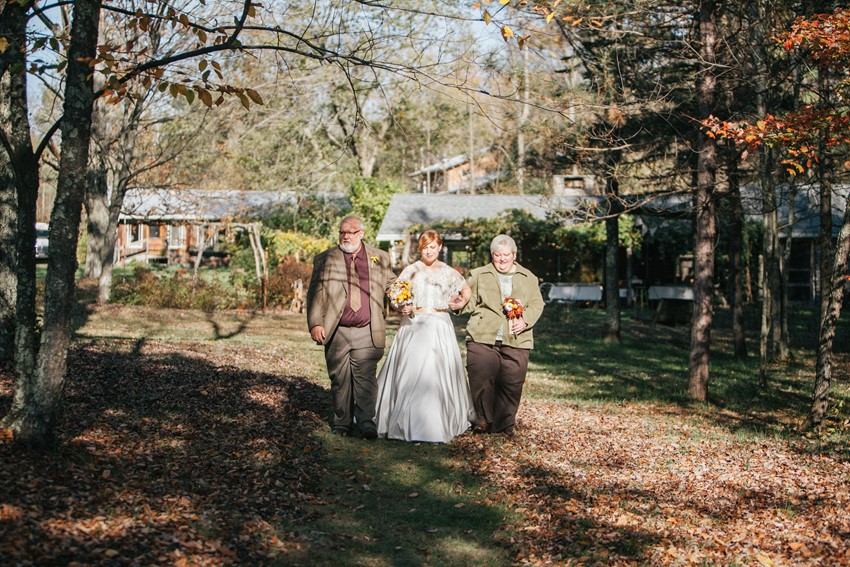 Rustic Autumn Outdoor Wedding // Photography ~ Emily Wren Photography