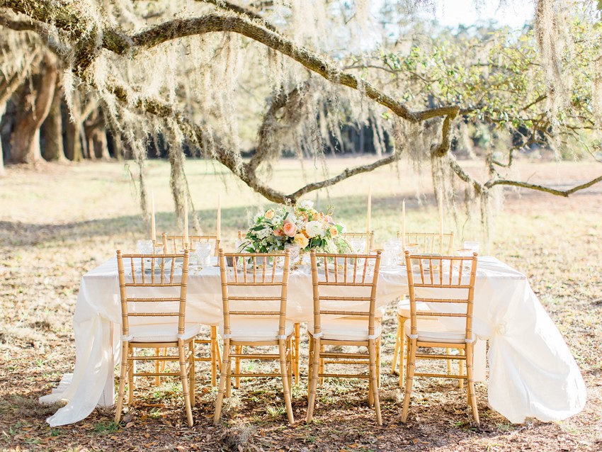Southern Wedding Tablescape // Photography ~ The Happy Bloom
