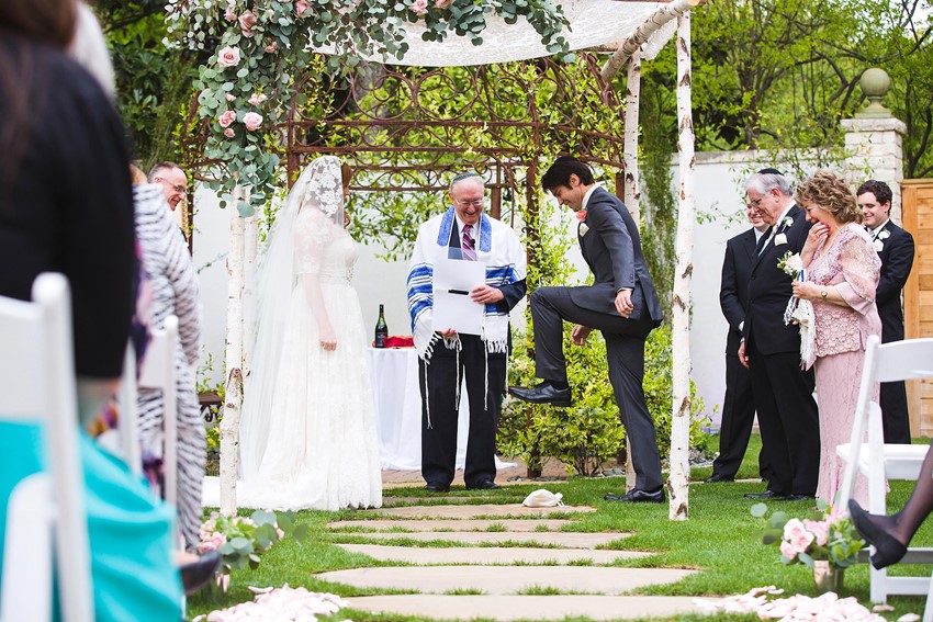 Jewish Garden Wedding Ceremony // Photography ~ Mike Reed Photo