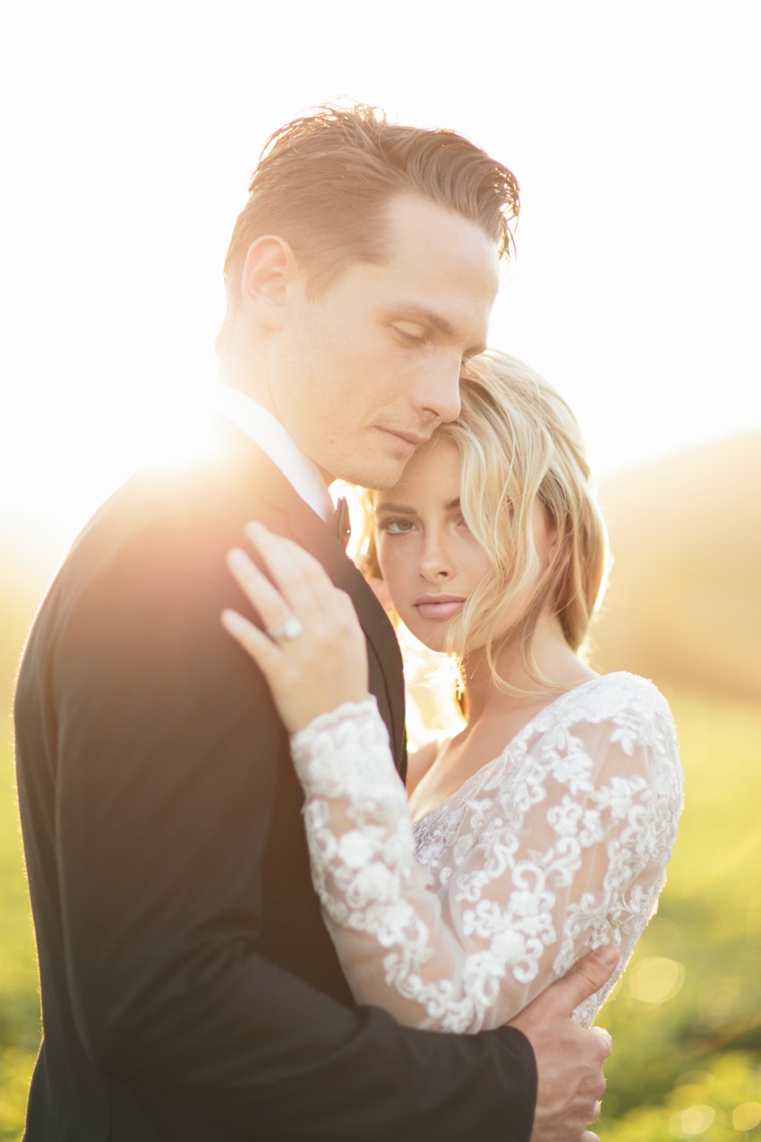 Romantic Sunset Wedding Portraits // Photography ~ White Images