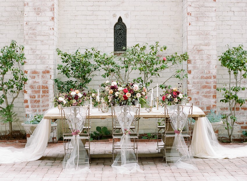 Romantic Outdoor Wedding Tablescape // Photography ~ Rebecca Yale Photography