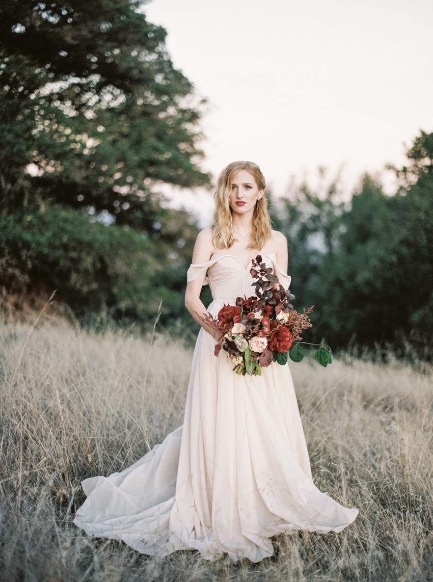 Romantic Modern Vintage Bridal Look // Photography ~ Taralynn Lawton