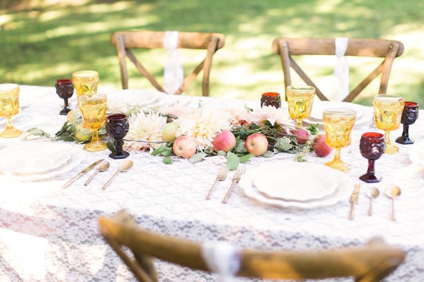 Rustic Elegant Fall Wedding Tablescape // Photography ~ Anna Scott Photography