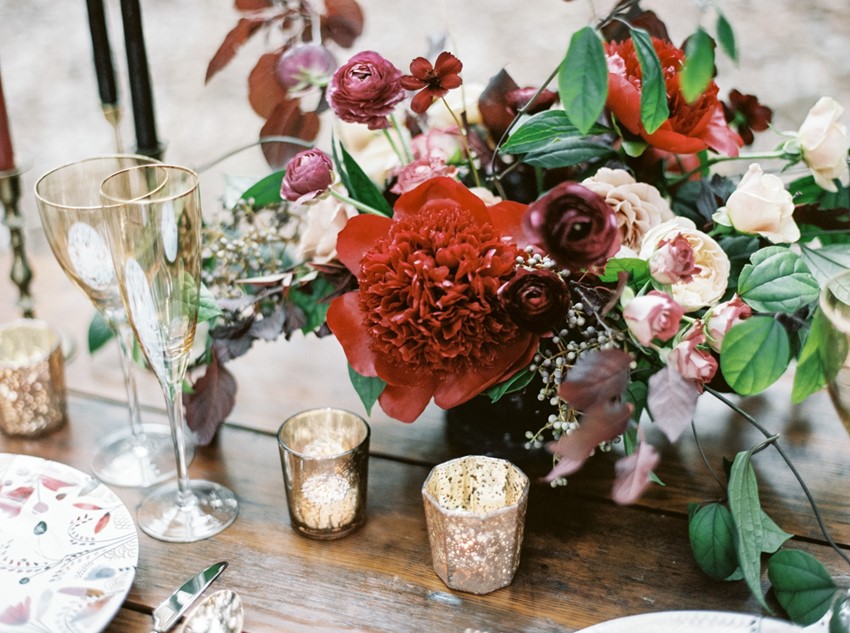 Romantic Red Floral Wedding Centerpiece // Photography ~ Taralynn Lawton