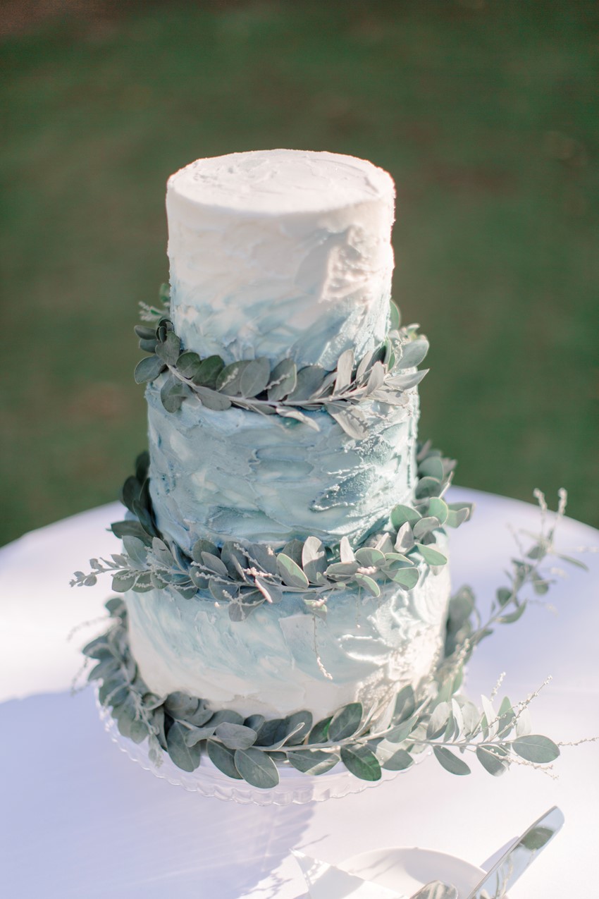 Watercolour White Wedding Cake