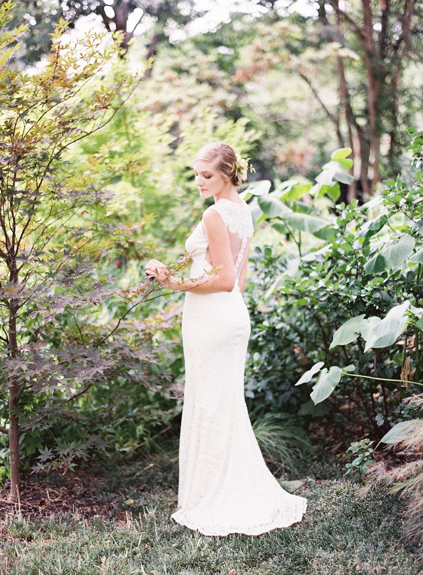 Elegant Lace Wedding Dress // Photography ~ Kayla Barker Fine Art Photography