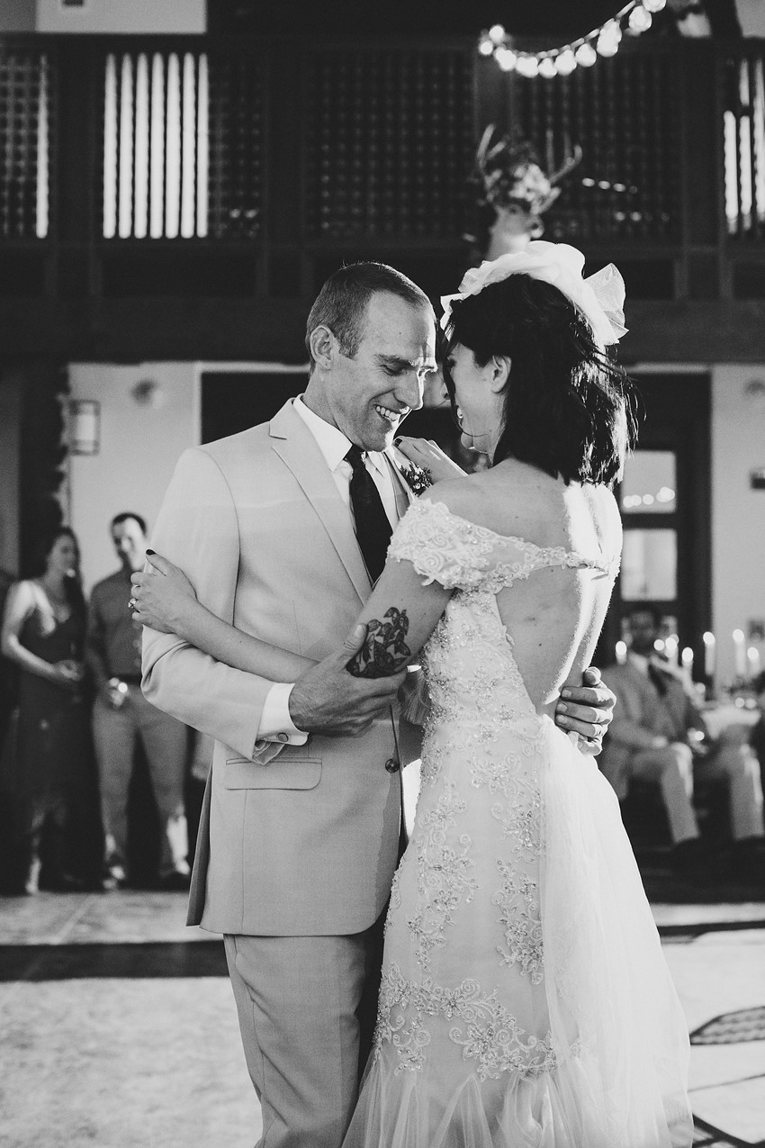 First Dance Photos // Photography ~ Elizabeth Wells Photography