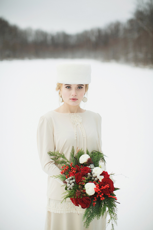 Russian Vintage Christmas Bridal Look
