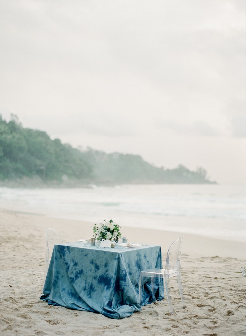 Beach Blue Elopement Sweetheart Table