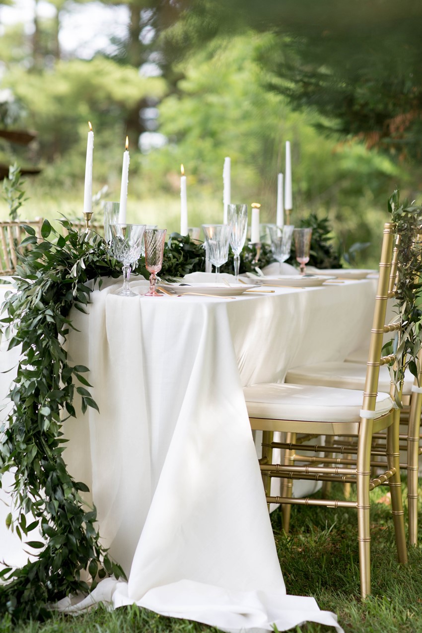 Intimate Outdoor Wedding Table